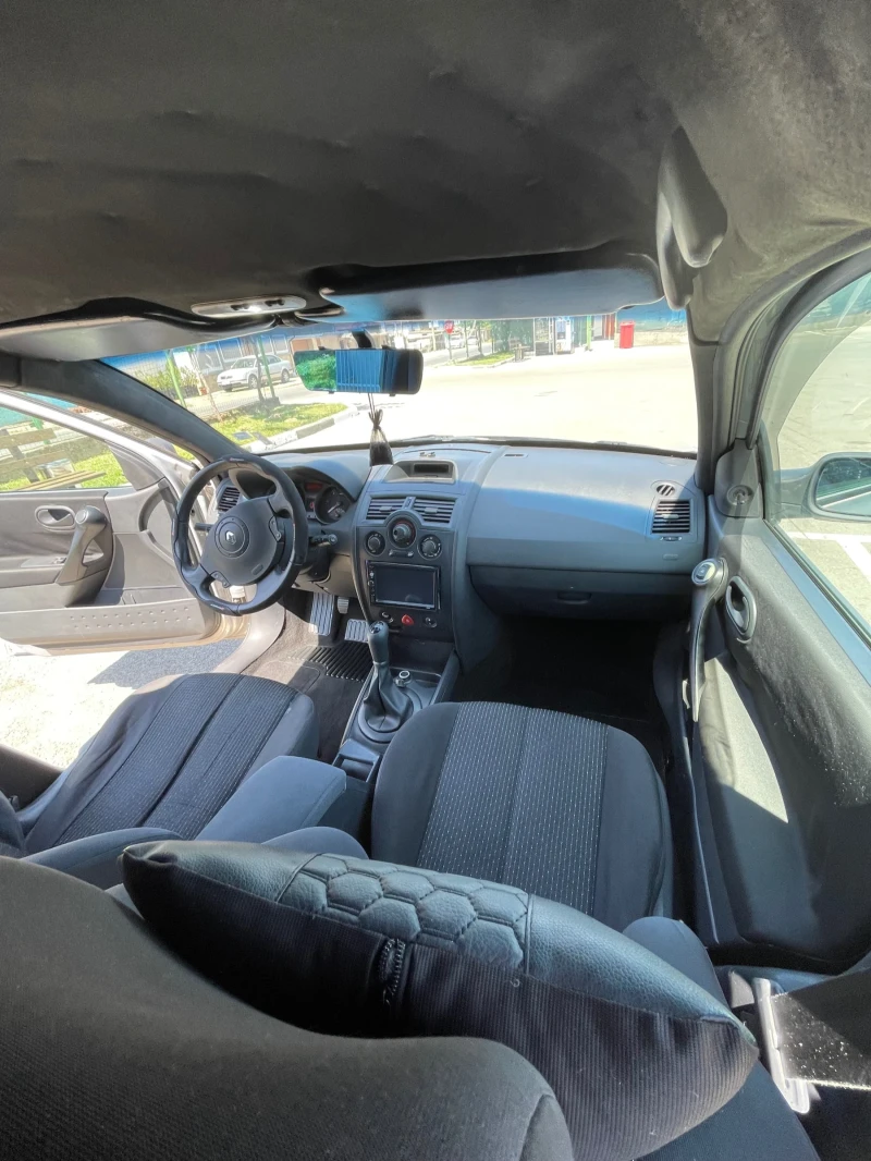 Renault Megane Задна камера , снимка 12 - Автомобили и джипове - 52039052