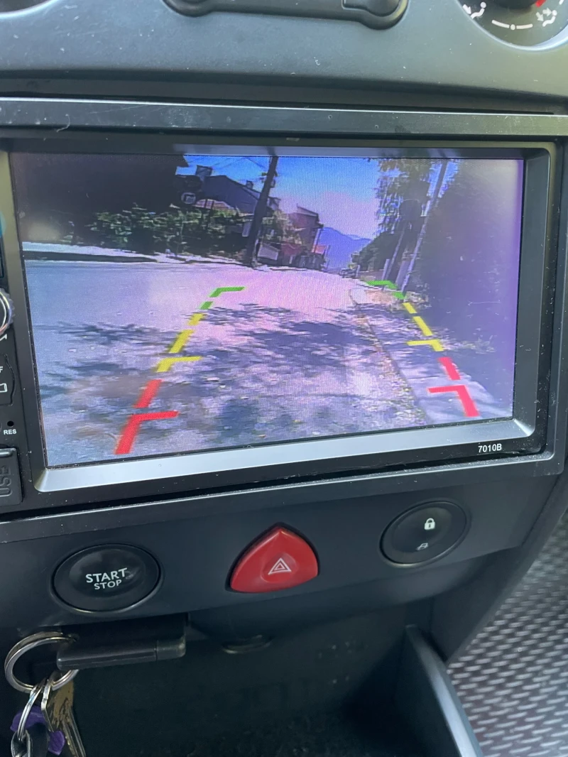 Renault Megane Задна камера , снимка 5 - Автомобили и джипове - 52039052