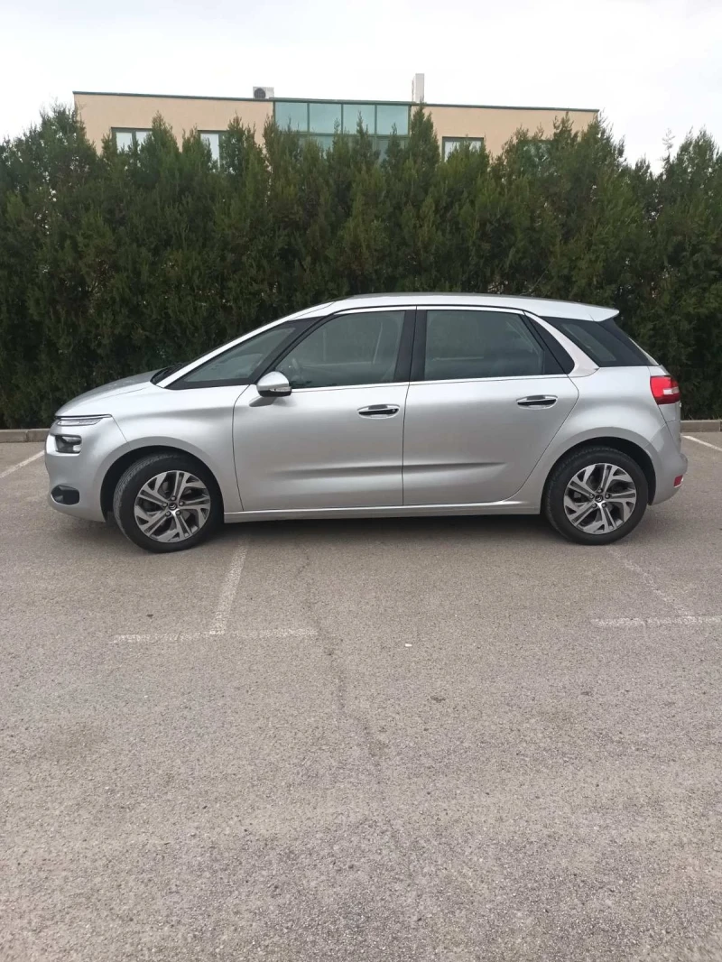 Citroen C4 Picasso 2000куб 150к.с 6ск, снимка 3 - Автомобили и джипове - 51404112