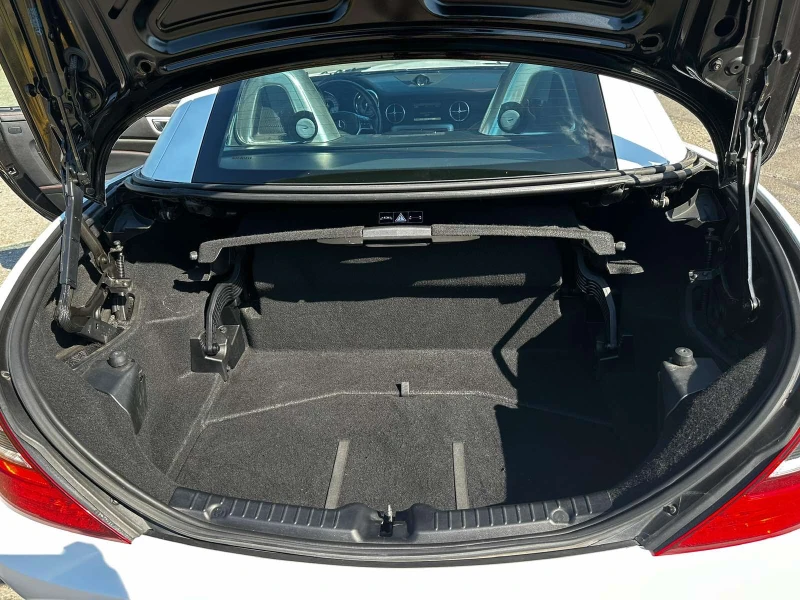 Mercedes-Benz SLK AMG, снимка 13 - Автомобили и джипове - 51827346
