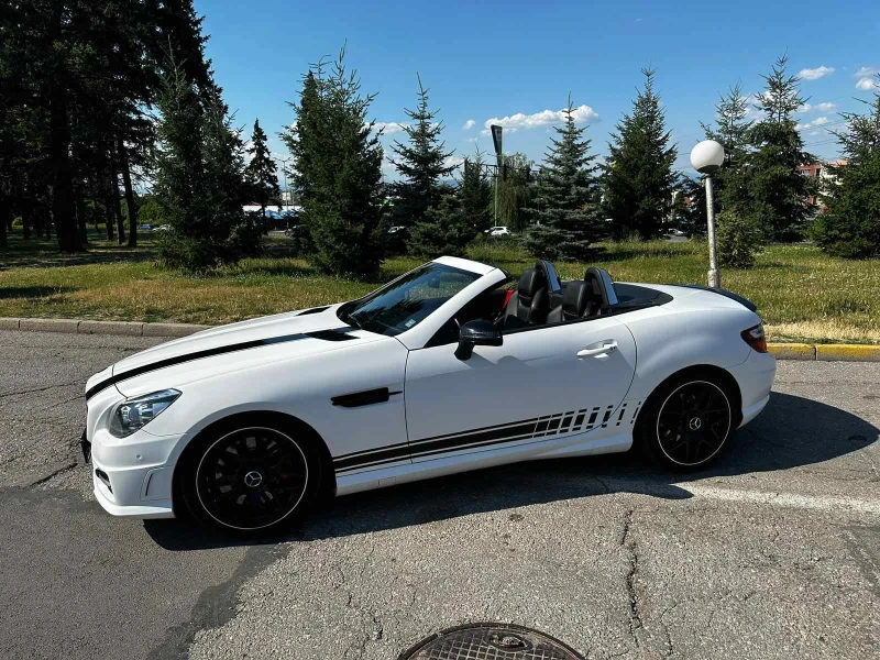 Mercedes-Benz SLK AMG, снимка 2 - Автомобили и джипове - 51827346