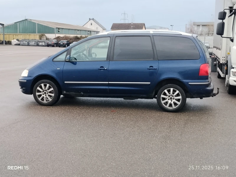 VW Sharan 2.0TDI, снимка 7 - Автомобили и джипове - 52728226