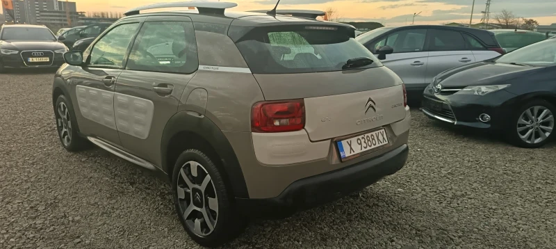 Citroen C4 Cactus 1.6HDI * EURO6 * ОБСЛУЖЕН , снимка 5 - Автомобили и джипове - 52755594