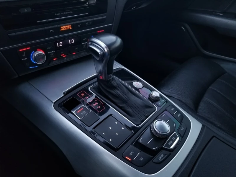 Audi A7 * АВТО КРЕДИТ* ЦЕНА ДО БГ * СЕРВИЗНА ИСТОРИЯ * , снимка 13 - Автомобили и джипове - 52914799