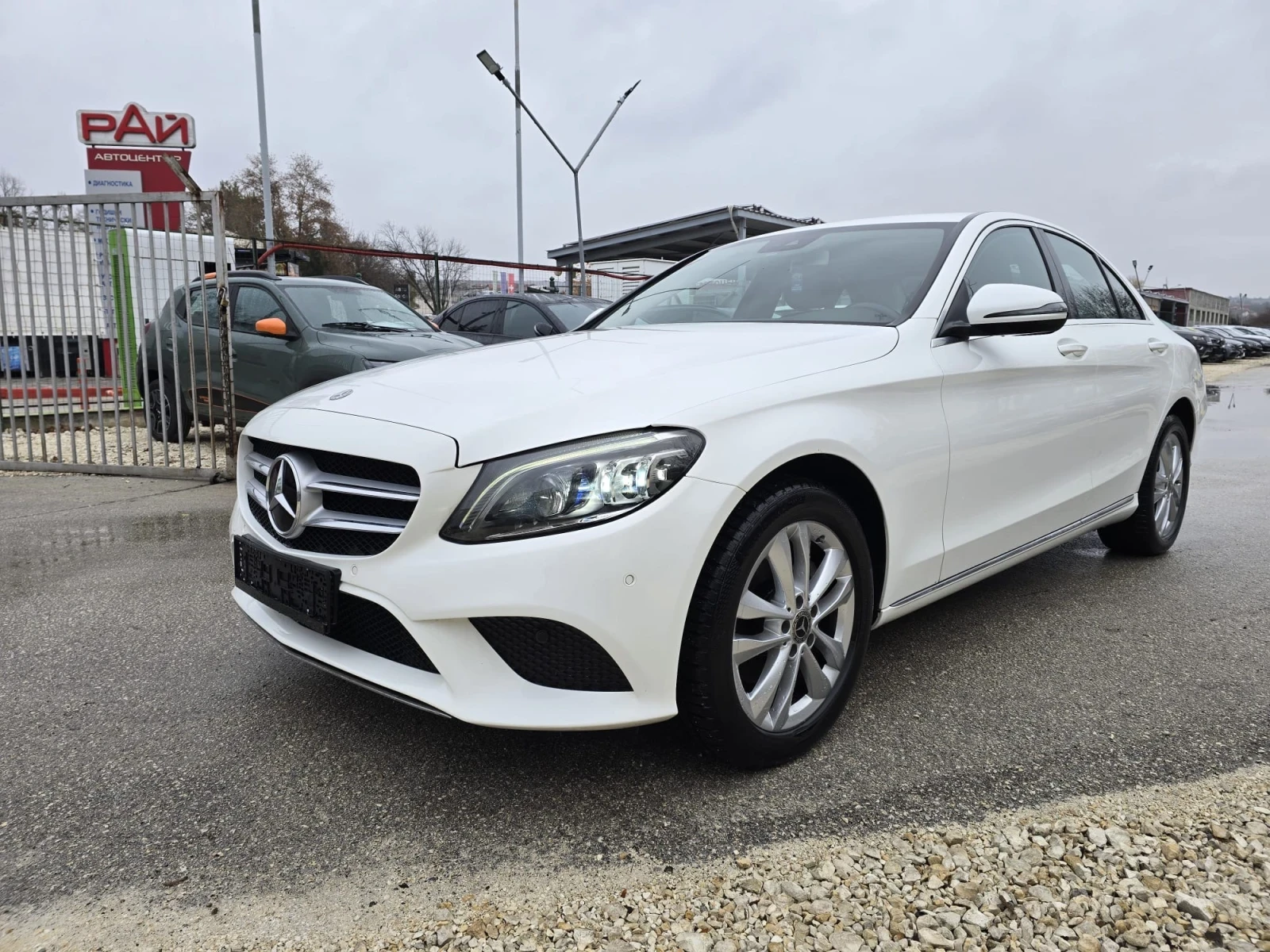 Mercedes-Benz C 220 194к.с. - 9G Tronic - 4MATIC - 100 000КМ!  - [1] 