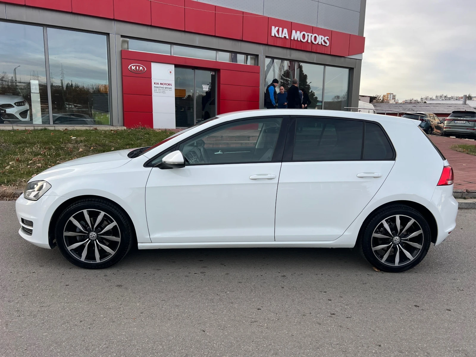 VW Golf 1.6TDI/HIGHLINE/TOP - изображение 4