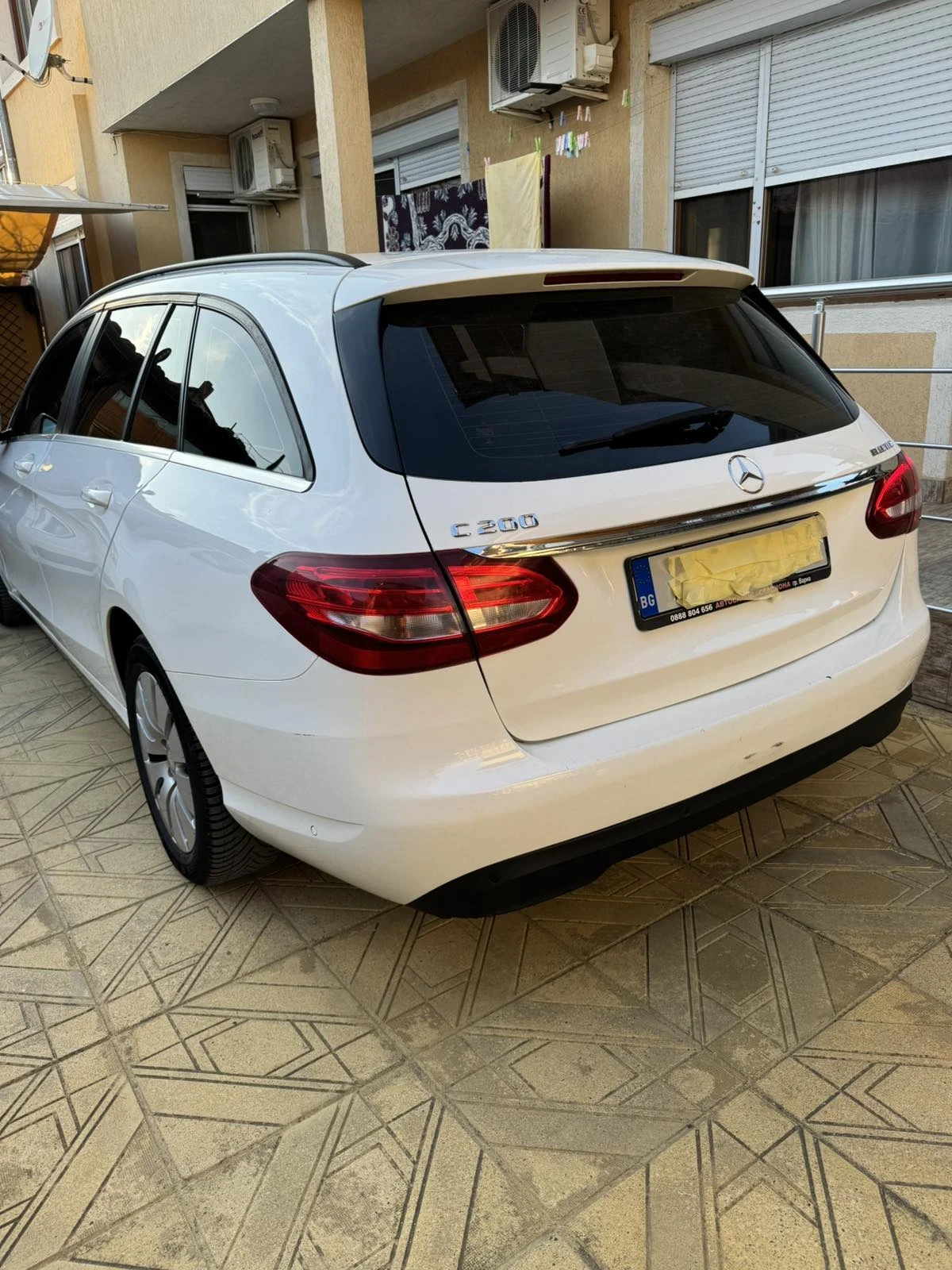 Mercedes-Benz C 200  - изображение 4