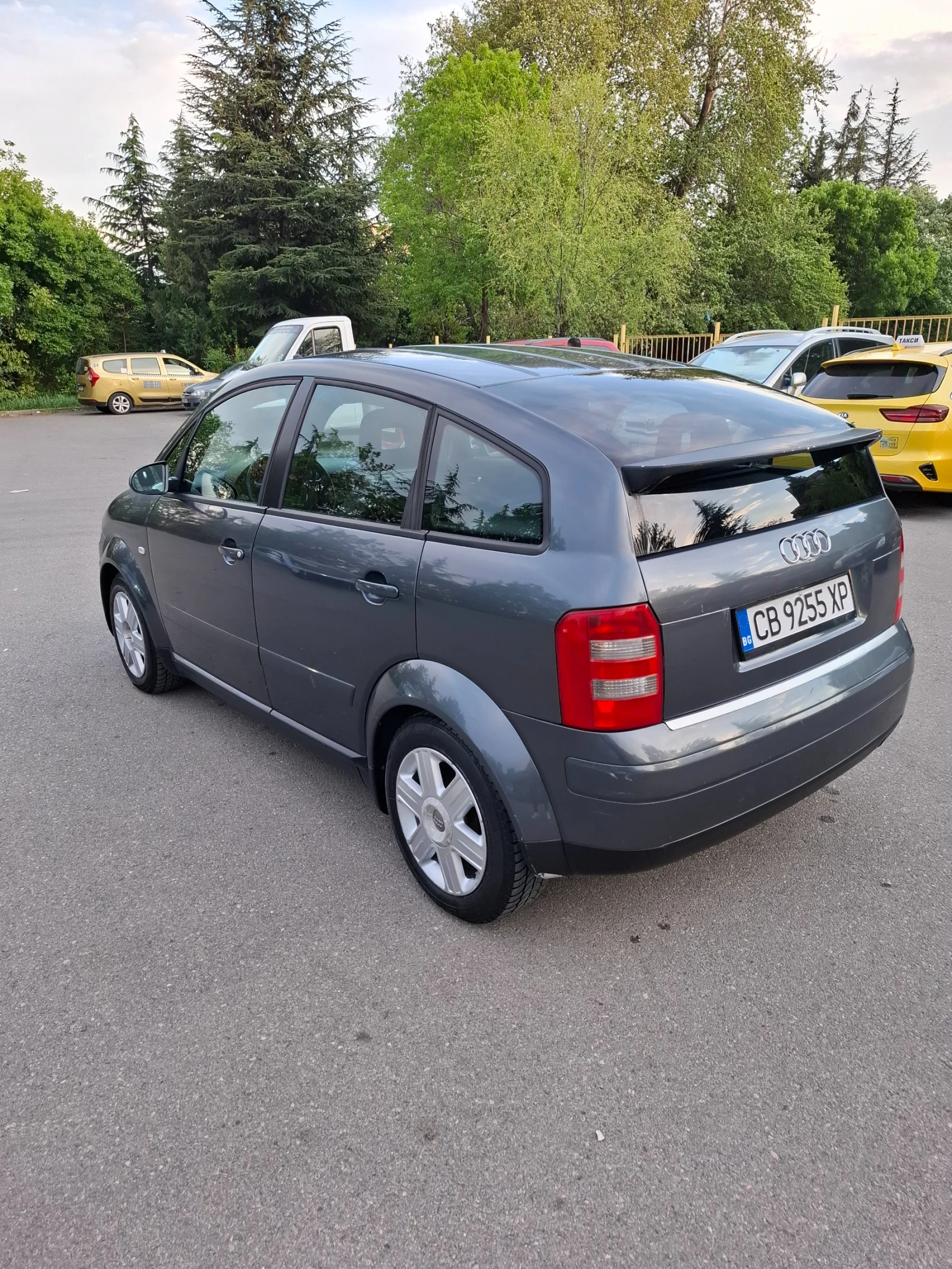 Audi A2 1.4 TDI 75к.с - изображение 7