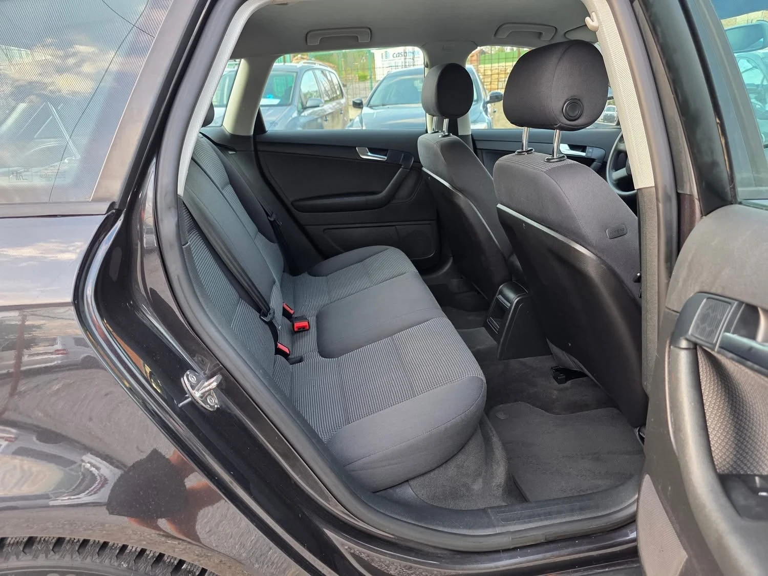 Audi A3 1.9TDI 105K.C. / КЛИМАТРОНИК / ТЕМПОМАТ - изображение 8