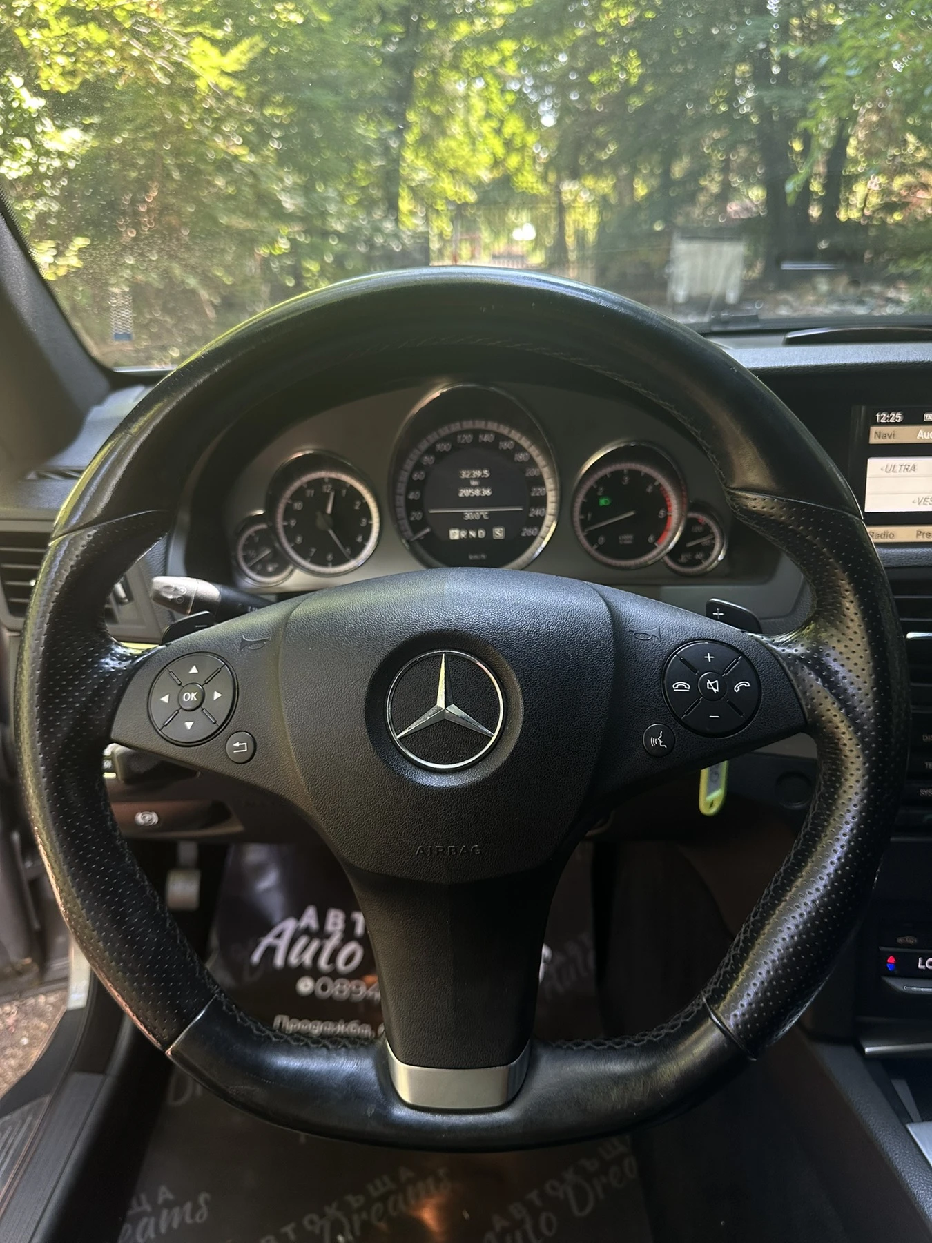 Mercedes-Benz E 350  - изображение 6