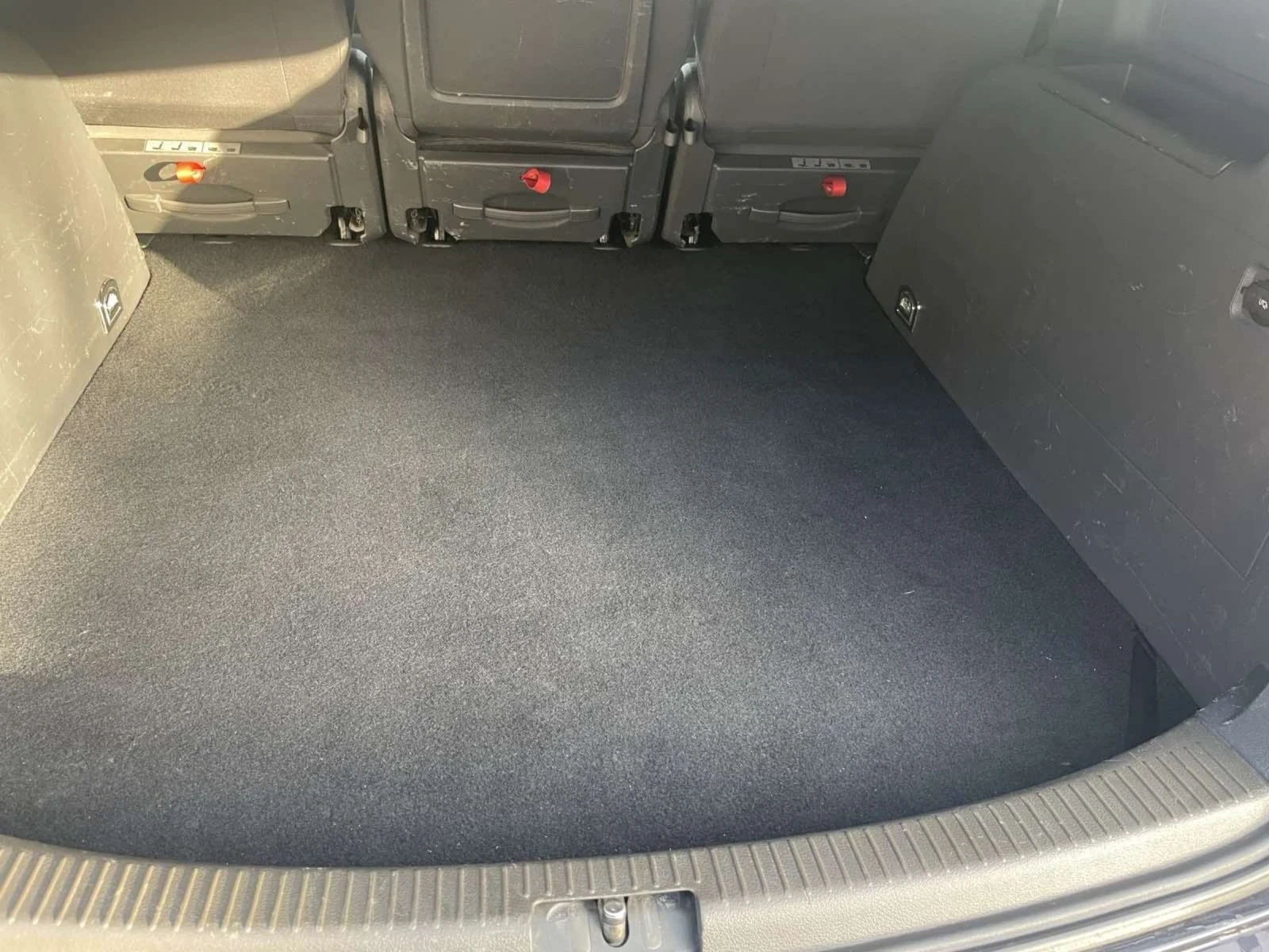 VW Touran  | Mobile.bg   12