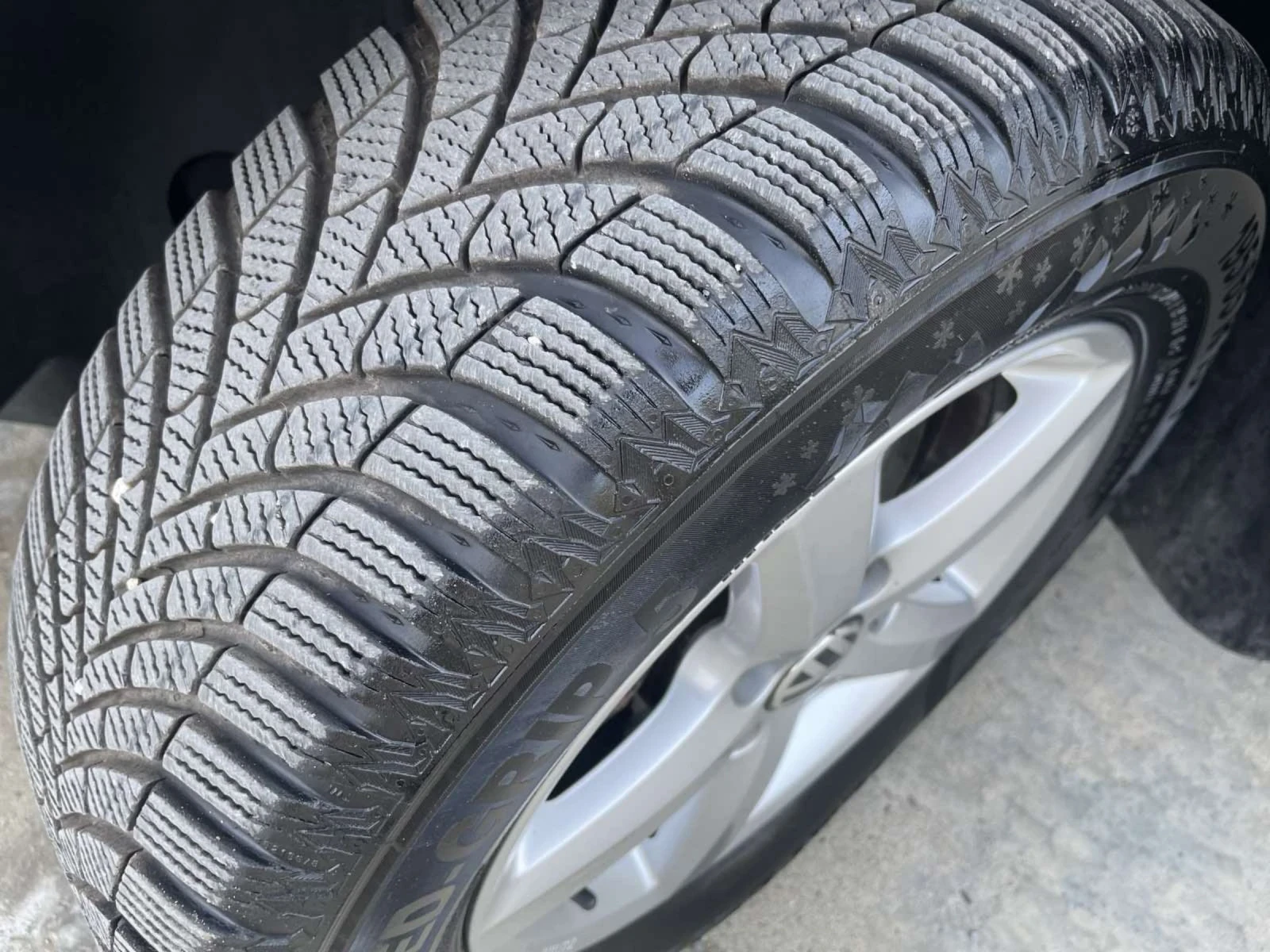 VW Touran  | Mobile.bg   15