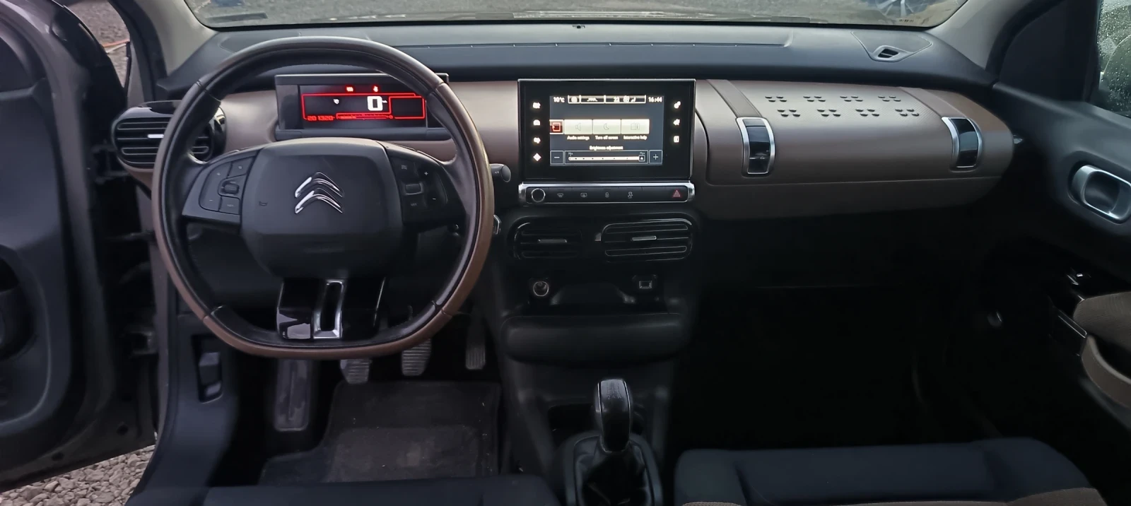 Citroen C4 Cactus 1.6HDI * EURO6 * ОБСЛУЖЕН  - изображение 9