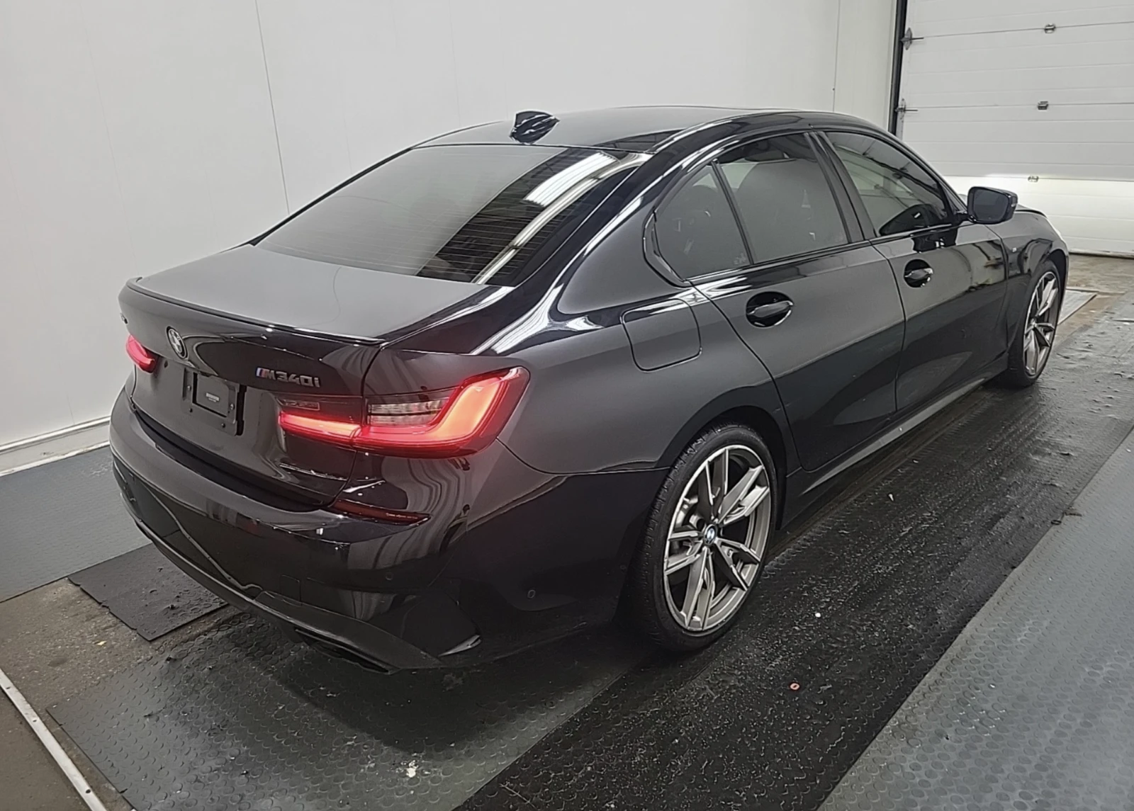 BMW 340 АВТОКРЕДИТ, снимка 3 - Автомобили и джипове - 53818106