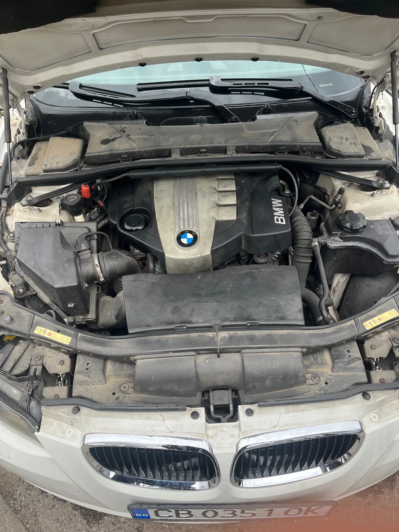 BMW 320, снимка 11 - Автомобили и джипове - 54044861