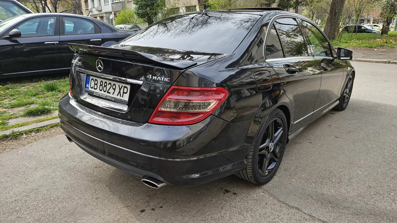 Mercedes-Benz C 350, снимка 5 - Автомобили и джипове - 54183069