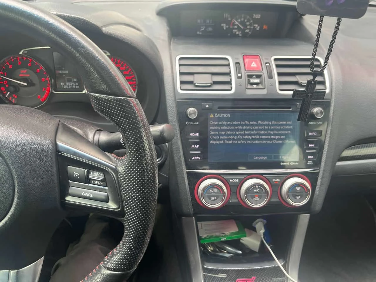 Subaru WRX * STI * PANO* KEYLESS* ПОДГРЕВ* , снимка 9 - Автомобили и джипове - 54375473