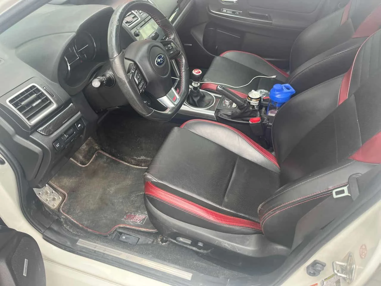 Subaru WRX * STI * PANO* KEYLESS* ПОДГРЕВ* , снимка 5 - Автомобили и джипове - 54375473