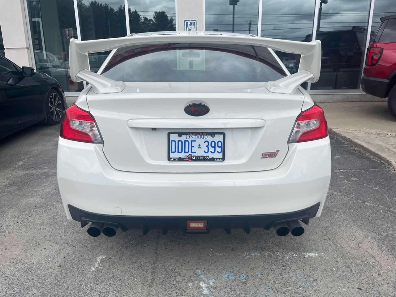 Subaru WRX * STI * PANO* KEYLESS* ПОДГРЕВ* , снимка 4 - Автомобили и джипове - 54375473