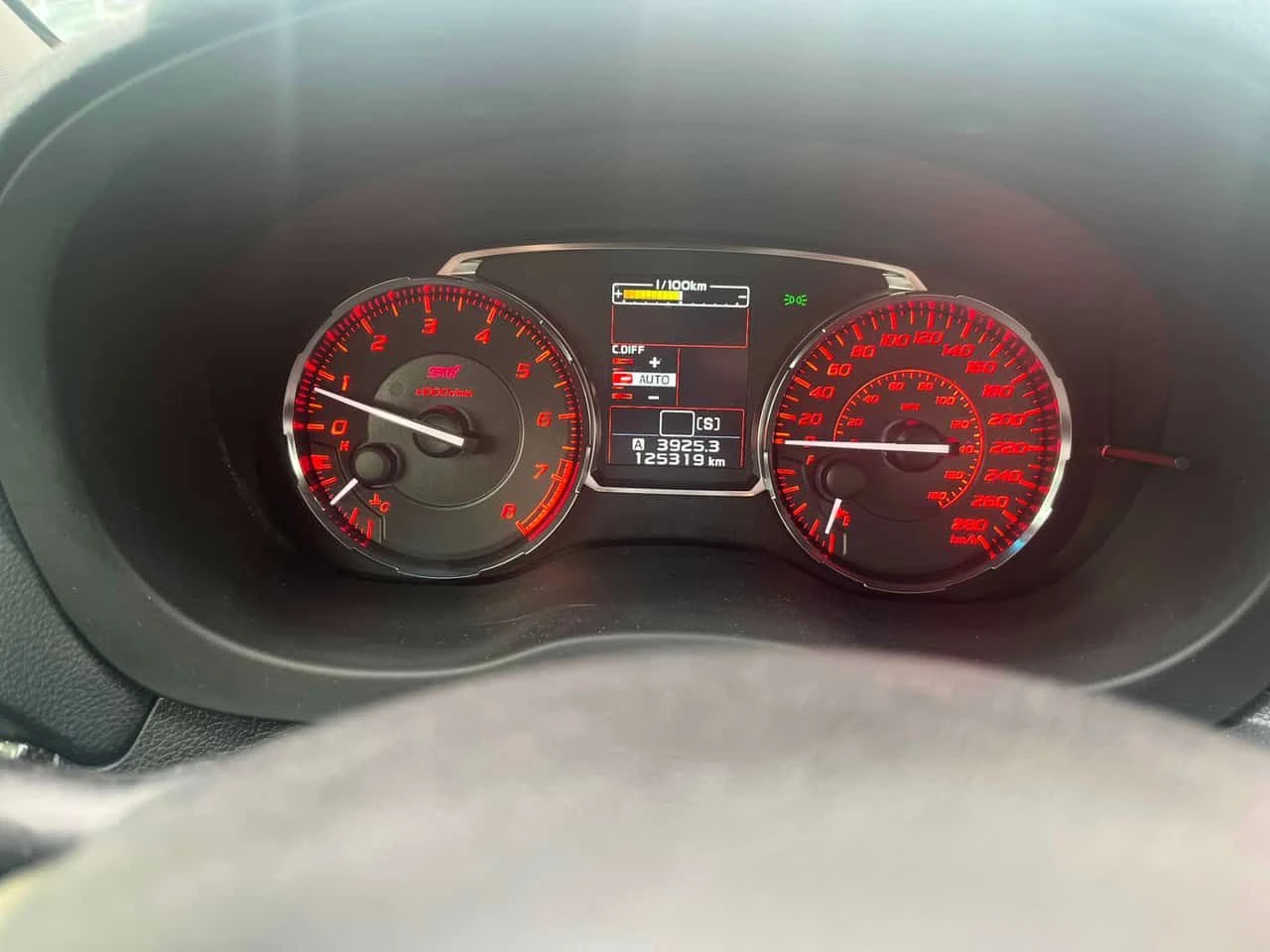 Subaru WRX * STI * PANO* KEYLESS* ПОДГРЕВ* , снимка 8 - Автомобили и джипове - 54375473