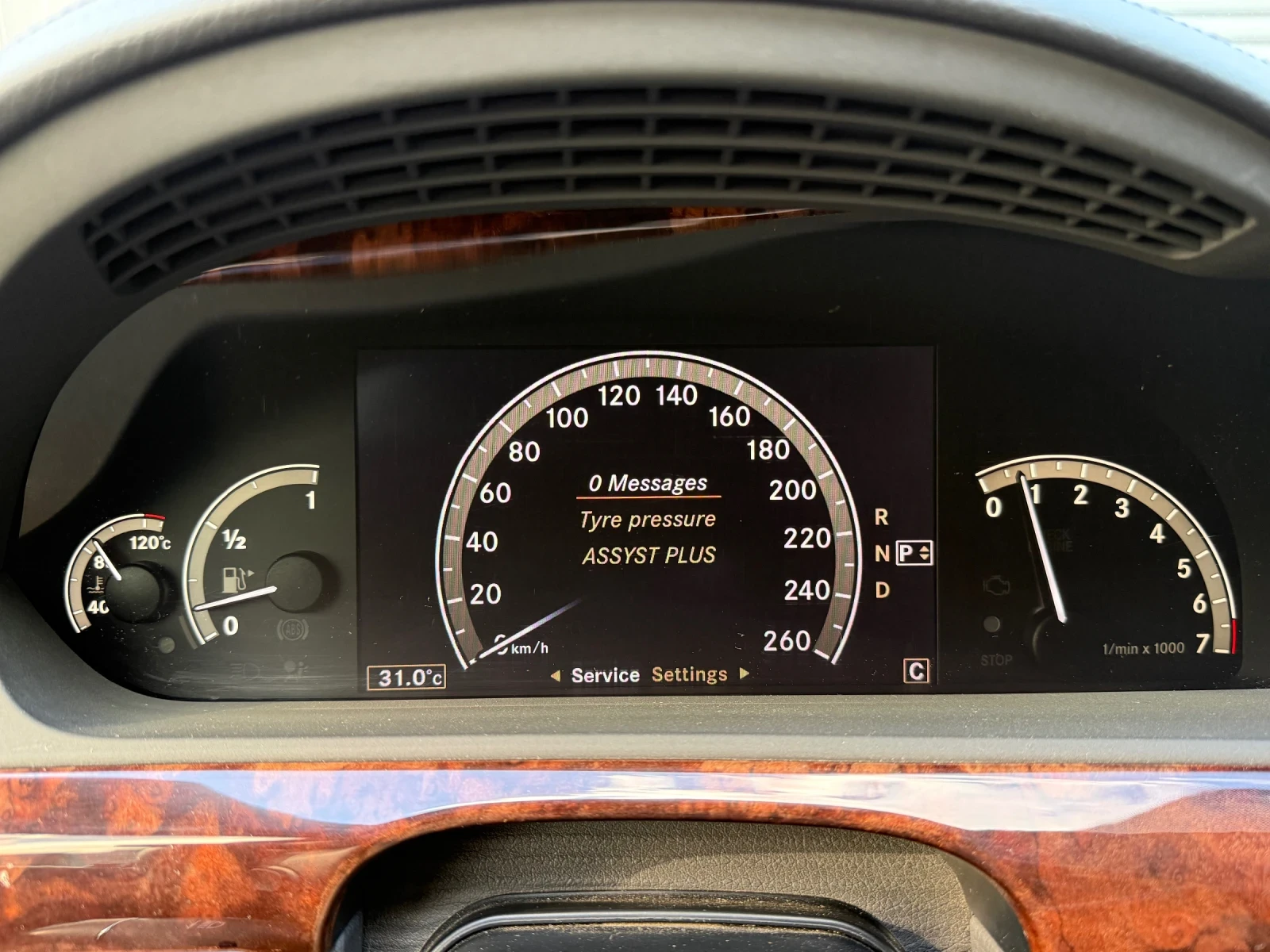 Mercedes-Benz S 500 AMG, снимка 14 - Автомобили и джипове - 54455103