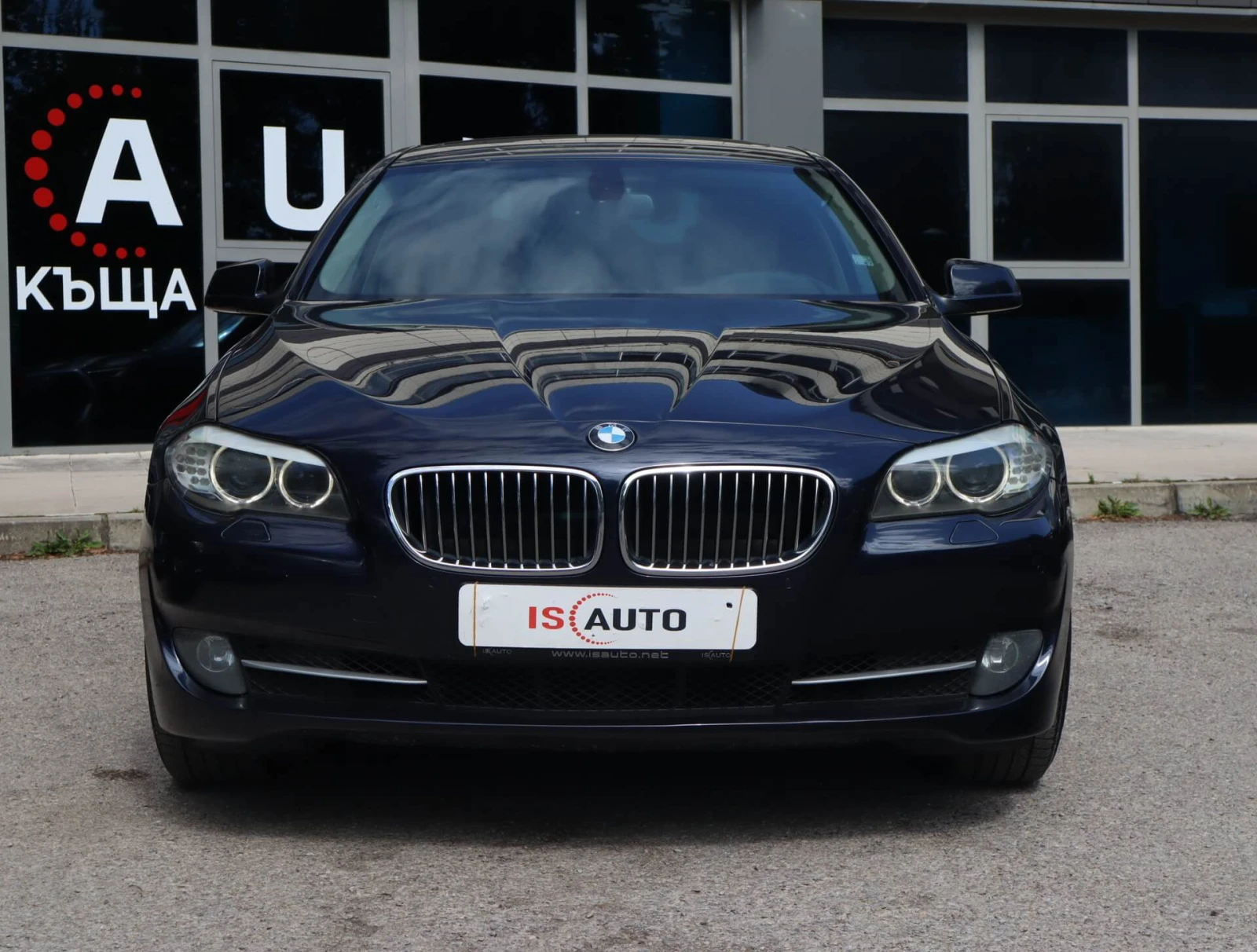 BMW 530 D/Sport/PDC/Xenon/Leader, снимка 2 - Автомобили и джипове - 54760253