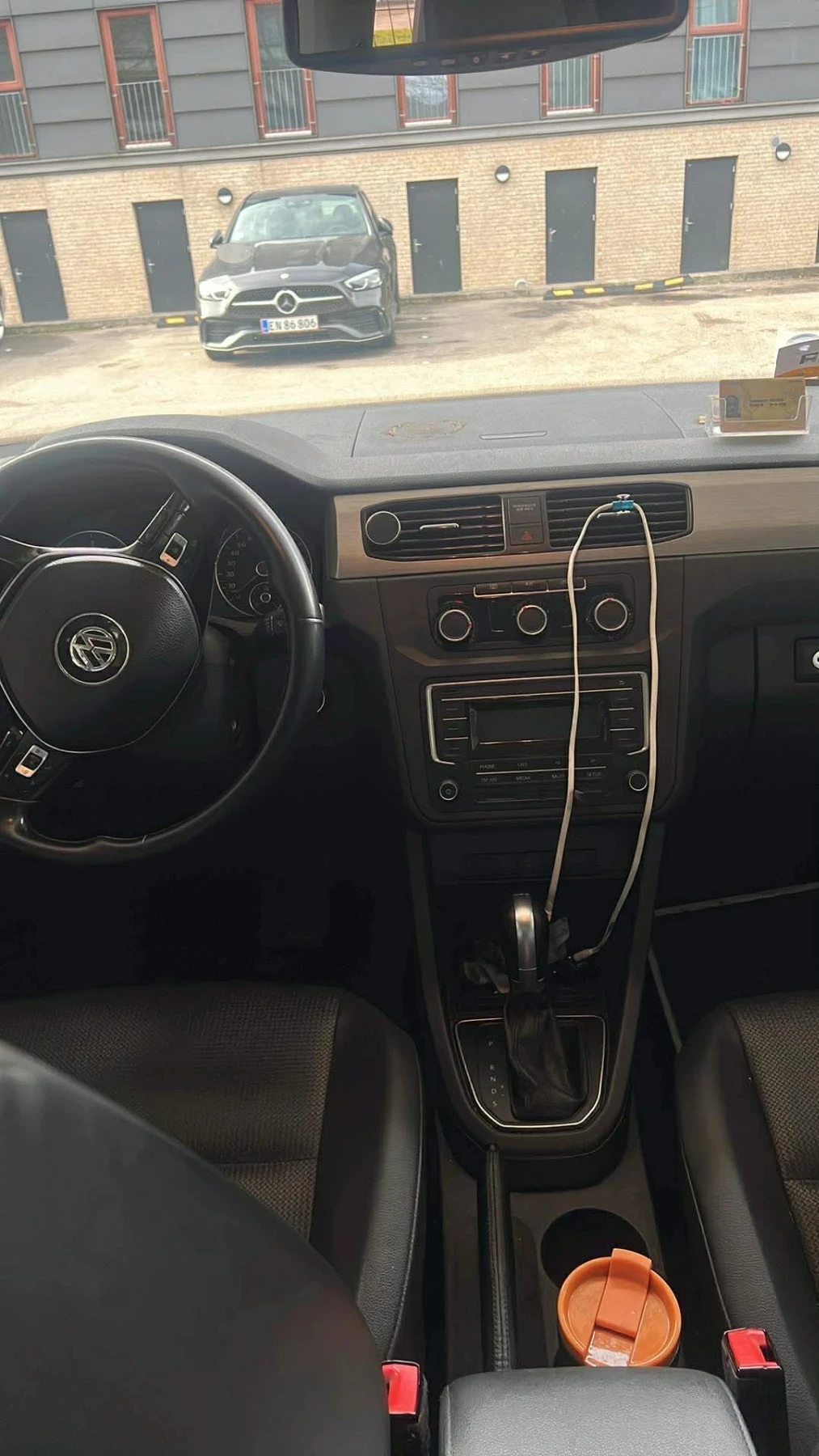 VW Caddy Maxi, снимка 5 - Автомобили и джипове - 54923373