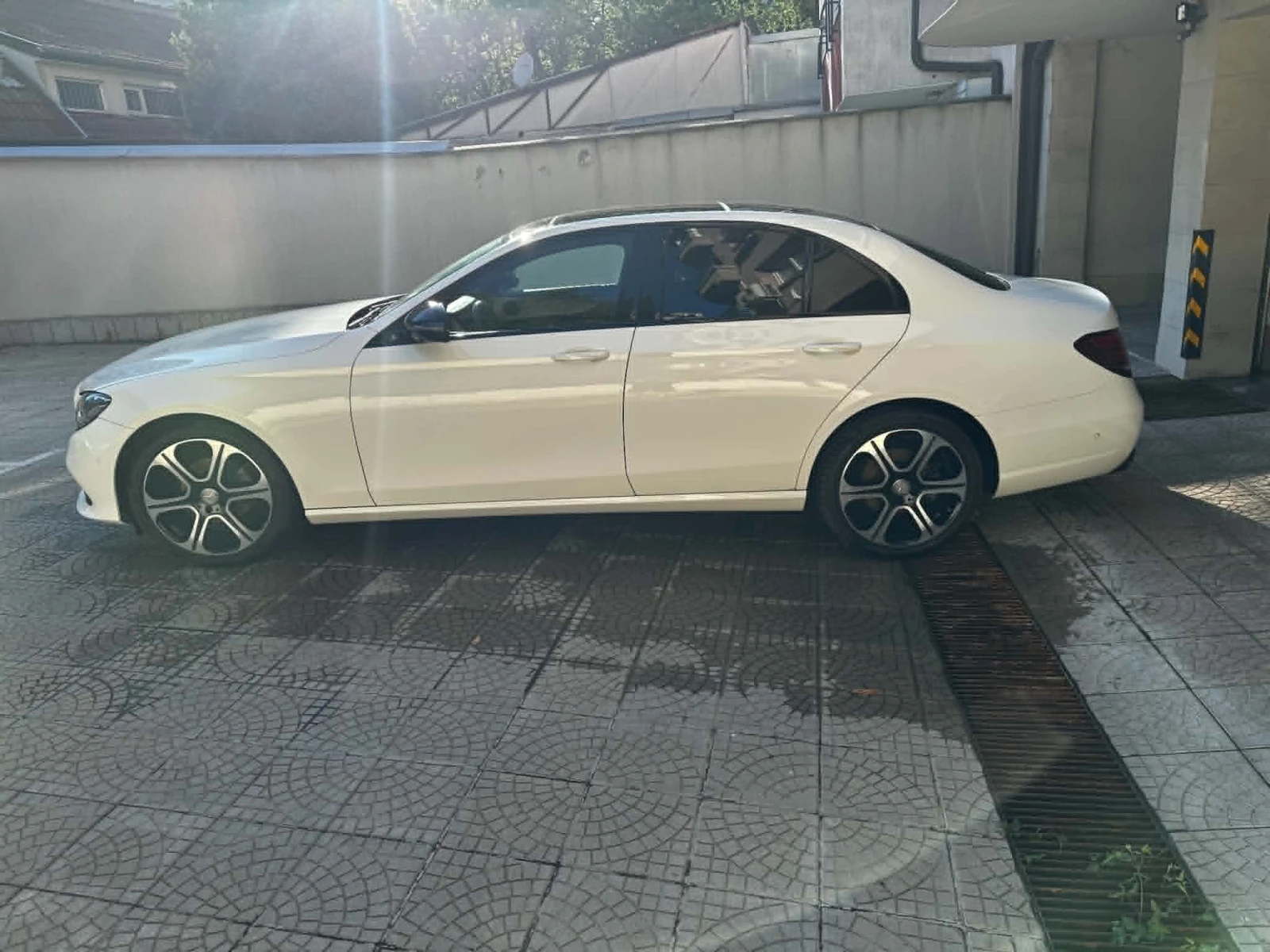 Mercedes-Benz E 220 cdi, снимка 4 - Автомобили и джипове - 55167275