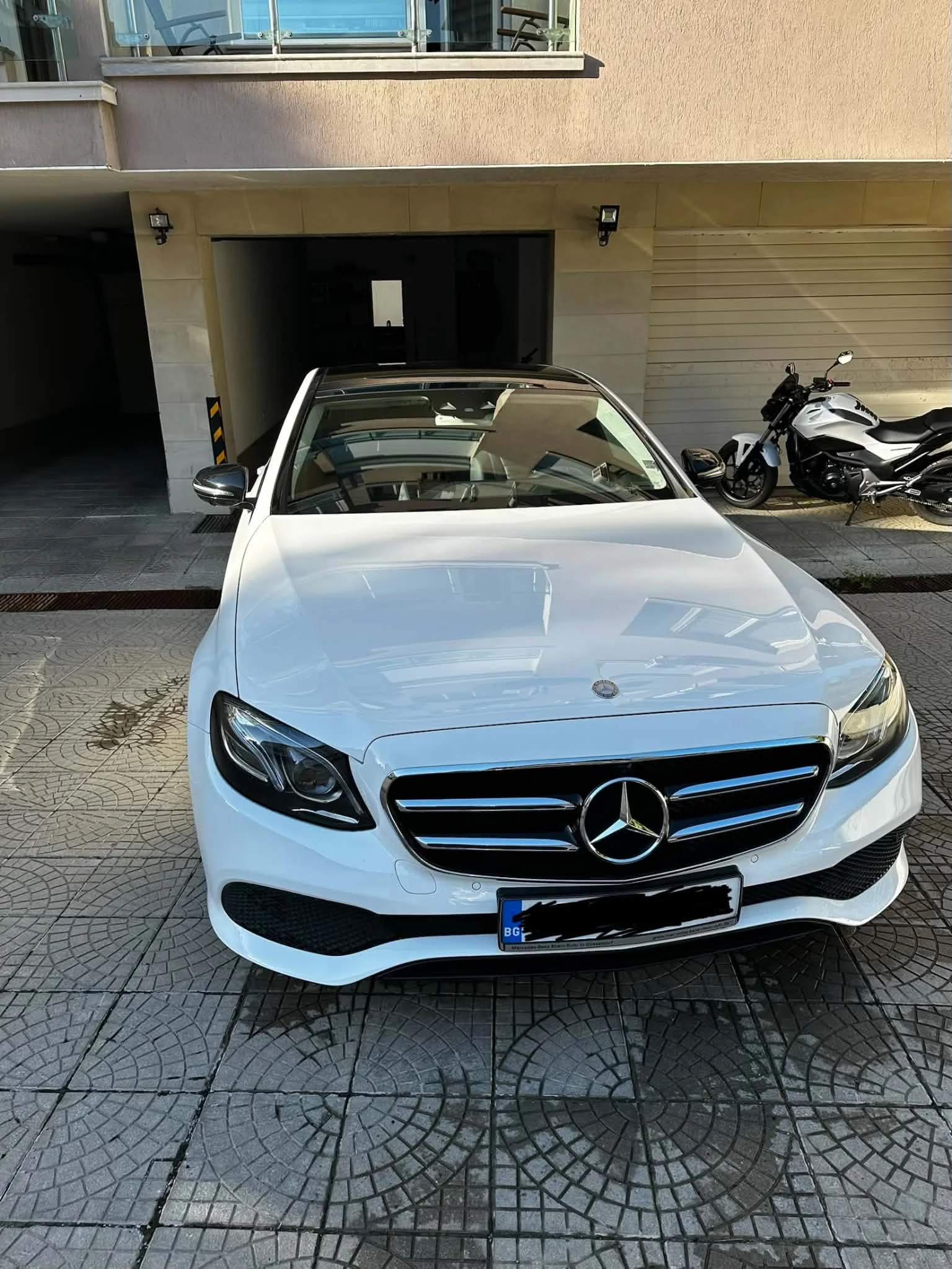 Mercedes-Benz E 220 cdi