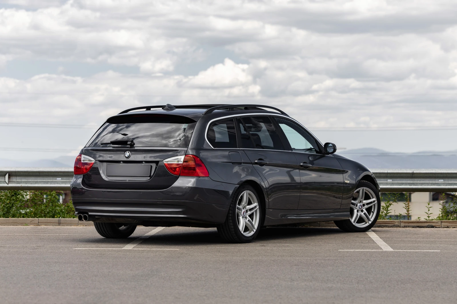 BMW 330 BMW 330XI 258 ГАЗ/ПАНО/DISTRONIC, снимка 6 - Автомобили и джипове - 55261148