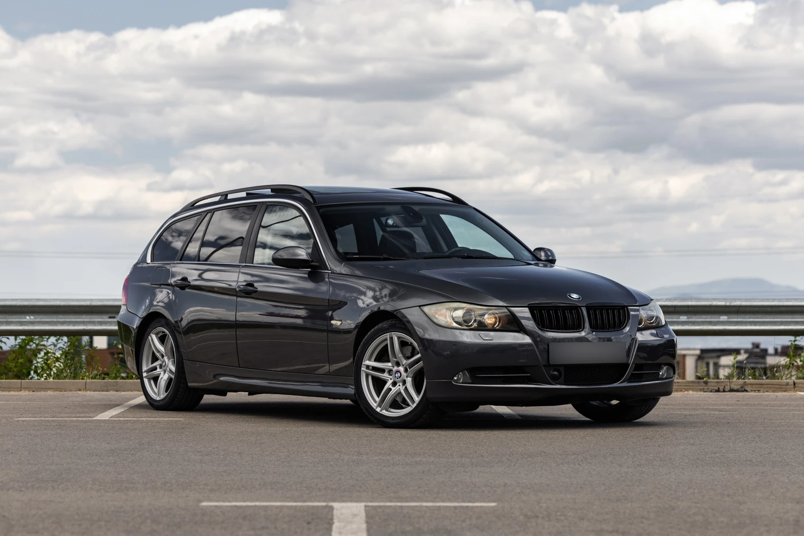 BMW 330 BMW 330XI 258 ГАЗ/ПАНО/DISTRONIC, снимка 3 - Автомобили и джипове - 55261148