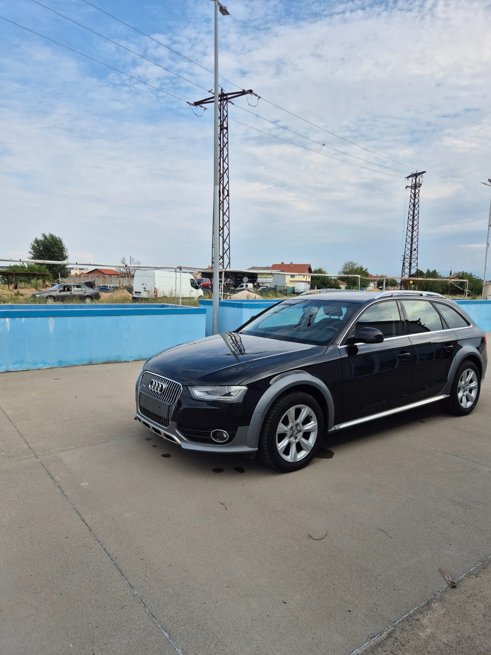 Audi A4 Allroad 2.0tdi, снимка 3 - Автомобили и джипове - 55565480