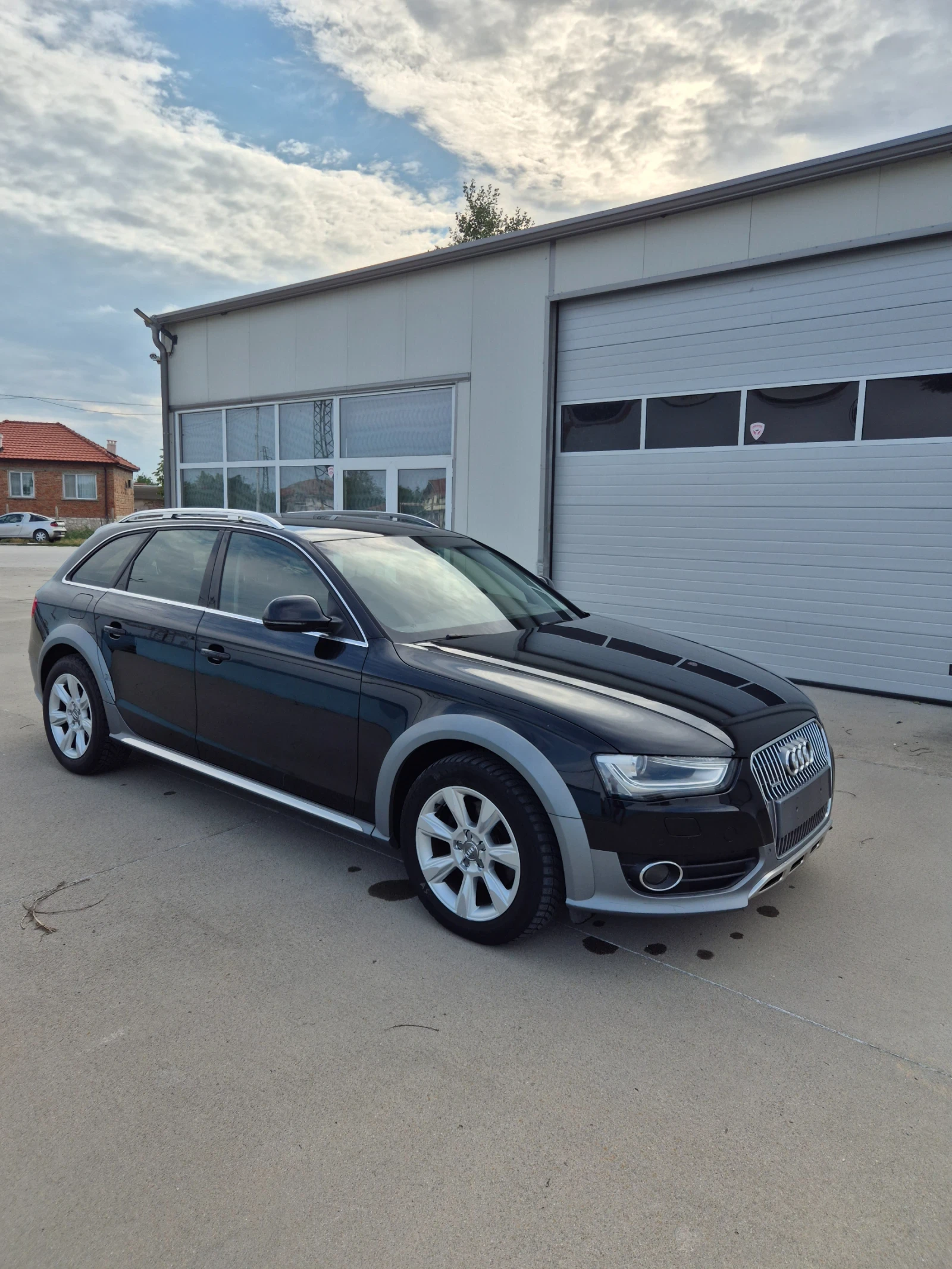 Audi A4 Allroad 2.0tdi, снимка 5 - Автомобили и джипове - 55565480