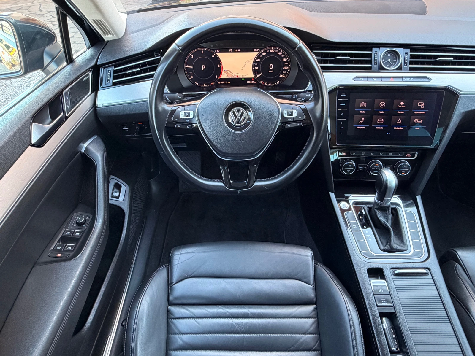 VW Passat 2.0TDI* 100%KM* PANORAMA* NAVI* KAMERA* PARKASISTA, снимка 2 - Автомобили и джипове - 55738282