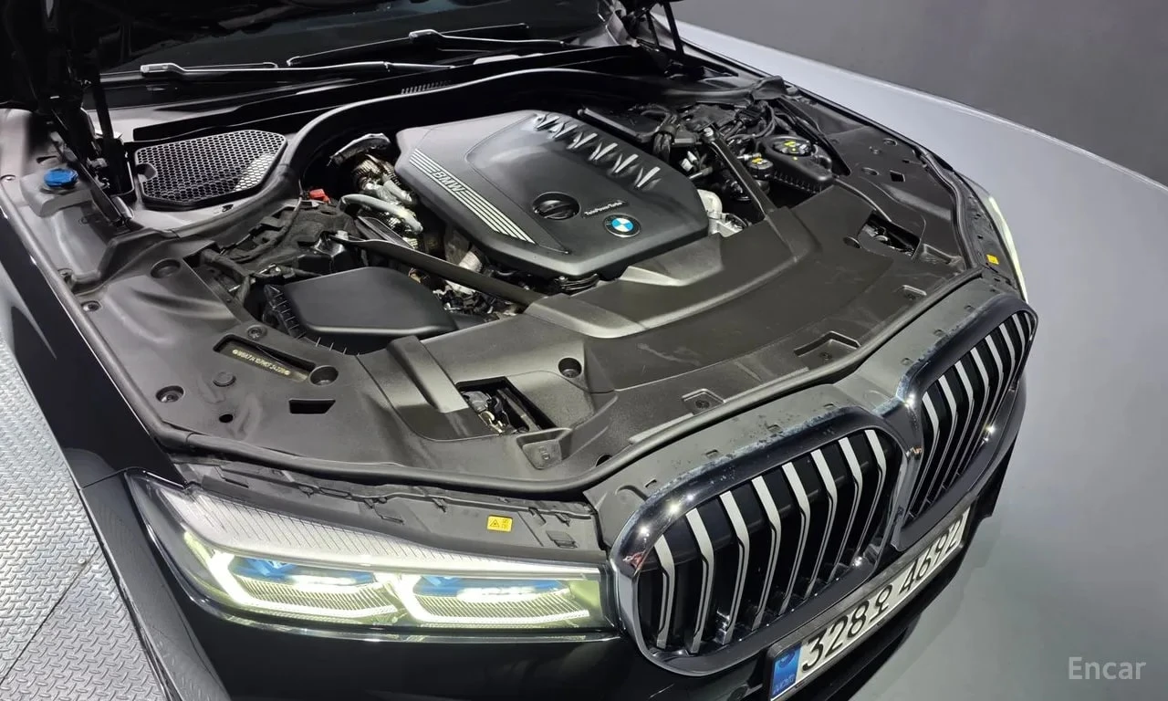BMW 730 730Ld xDrive M Sport/360/ЛАЗЕРИ/ХЕДЪП/ОБДУХ/, снимка 6 - Автомобили и джипове - 55834132