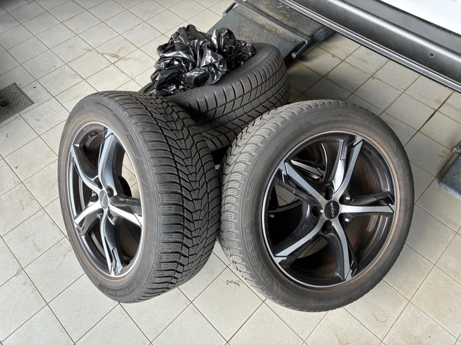 BMW iX3 Impressive 286 к.с Кожа / Подгрев / Панорама, снимка 16 - Автомобили и джипове - 55938281