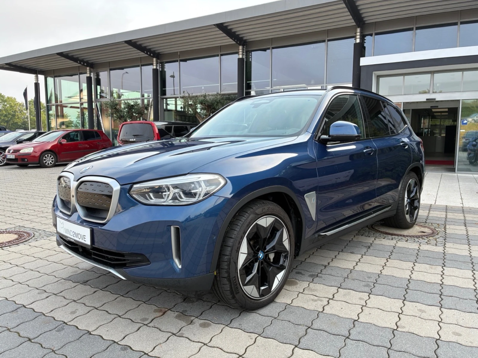 BMW iX3 Impressive 286 к.с Кожа / Подгрев / Панорама, снимка 3 - Автомобили и джипове - 55938281