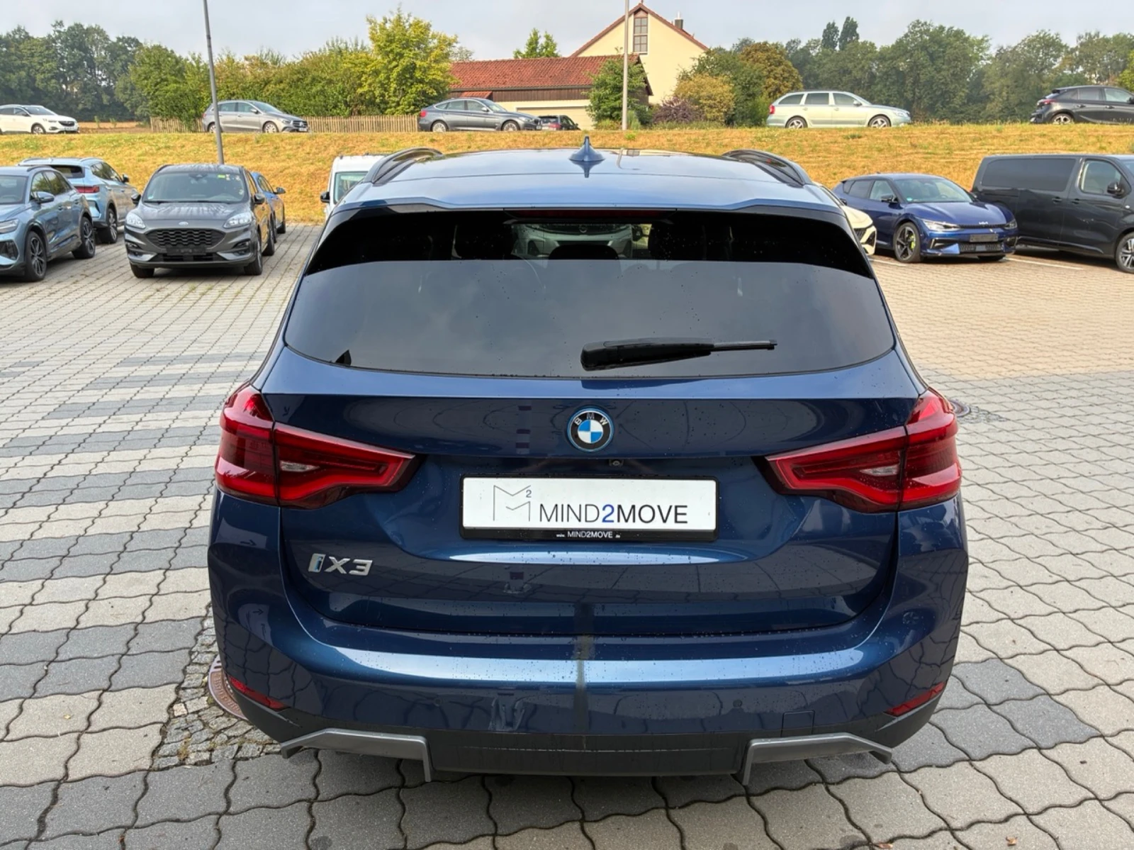 BMW iX3 Impressive 286 к.с Кожа / Подгрев / Панорама, снимка 7 - Автомобили и джипове - 55938281