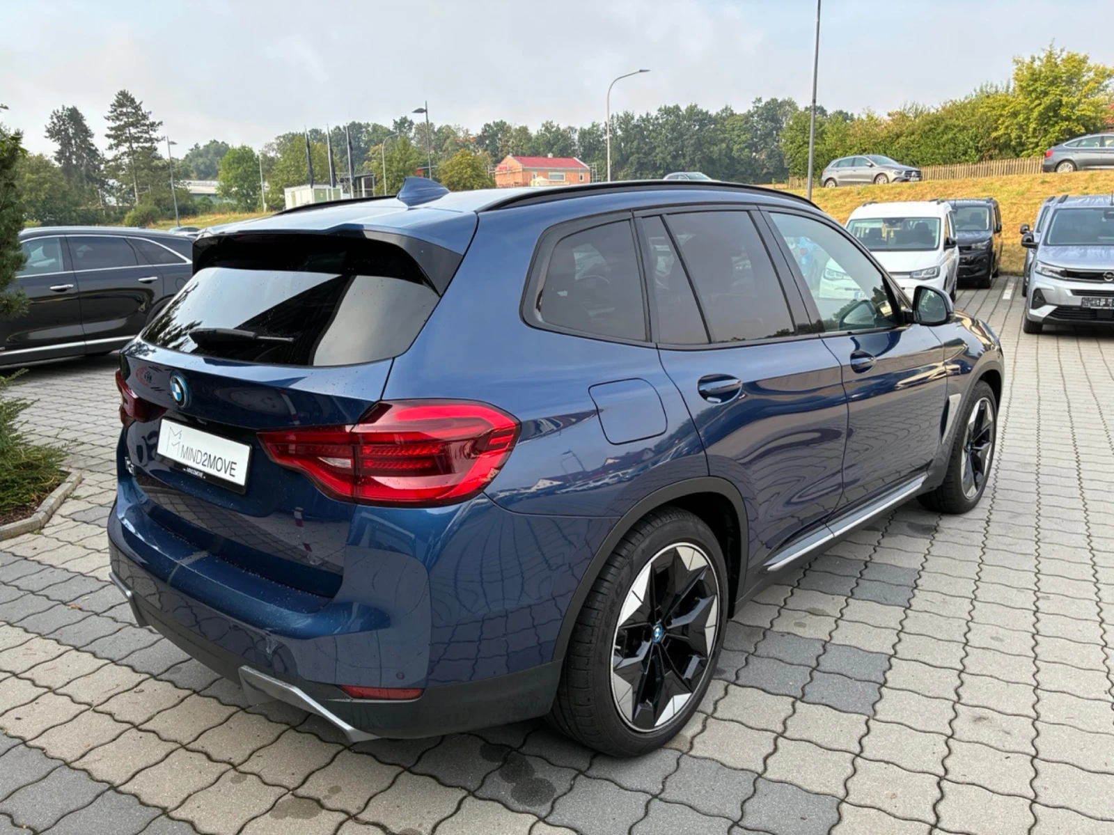 BMW iX3 Impressive 286 к.с Кожа / Подгрев / Панорама, снимка 6 - Автомобили и джипове - 55938281