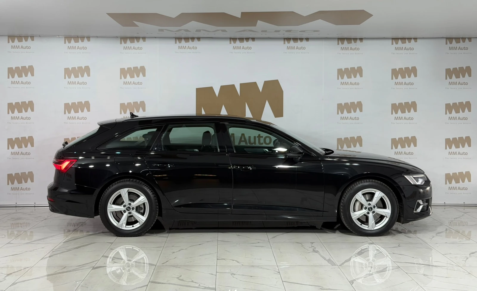 Audi A6 Avant* 45TFSi* Matrix* Keyless* Camera, снимка 2 - Автомобили и джипове - 56211462