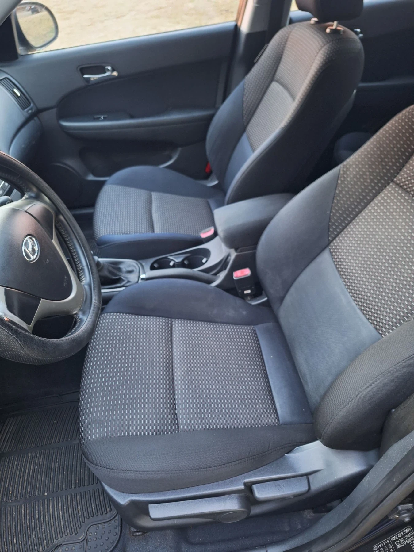 Hyundai I30 1.4 НОВ , снимка 13 - Автомобили и джипове - 56323873