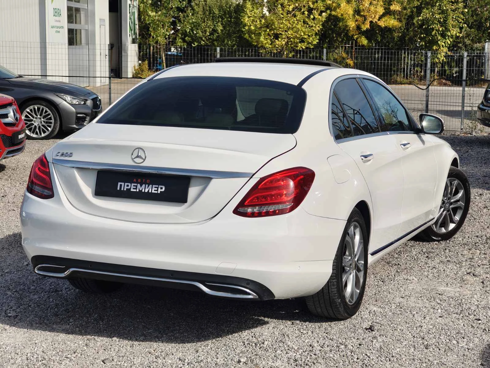 Mercedes-Benz C 200 184hp-2015-РЕАЛНИ КМ!, снимка 4 - Автомобили и джипове - 56327719