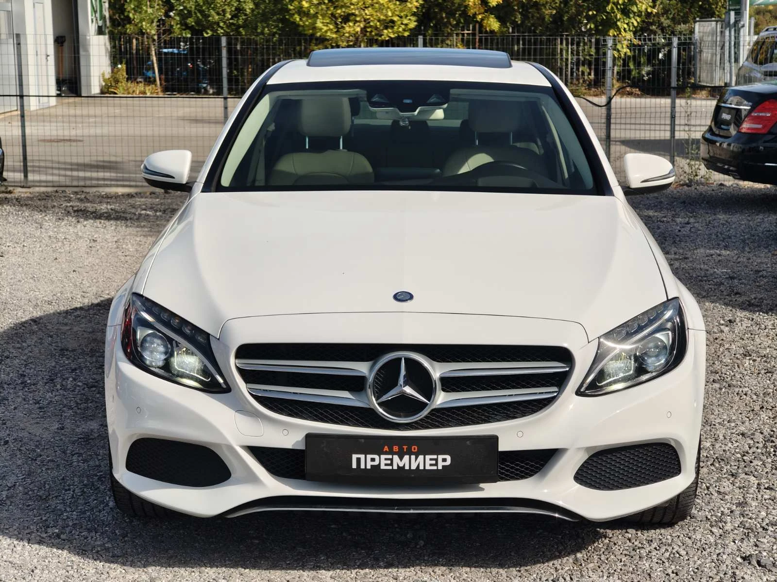 Mercedes-Benz C 200 184hp-2015-РЕАЛНИ КМ!, снимка 2 - Автомобили и джипове - 56327719
