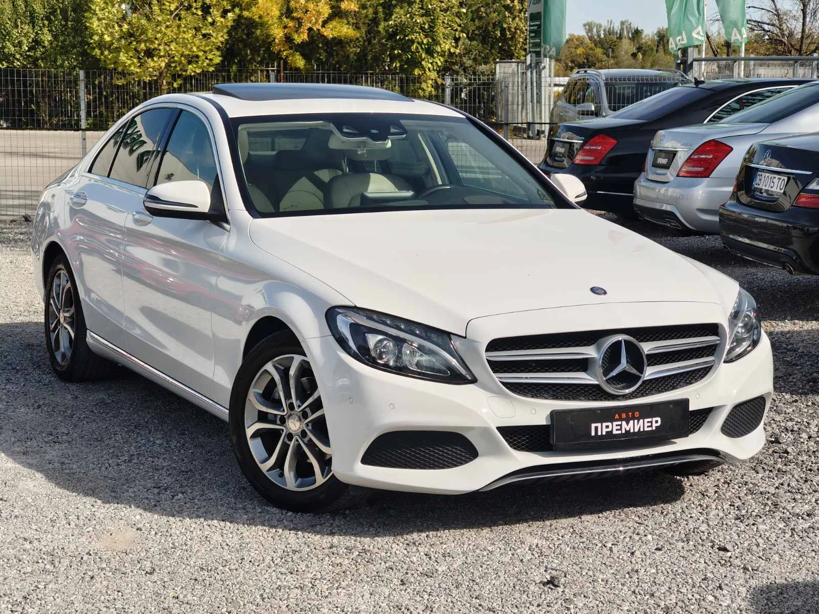 Mercedes-Benz C 200 184hp-2015-РЕАЛНИ КМ!, снимка 3 - Автомобили и джипове - 56327719