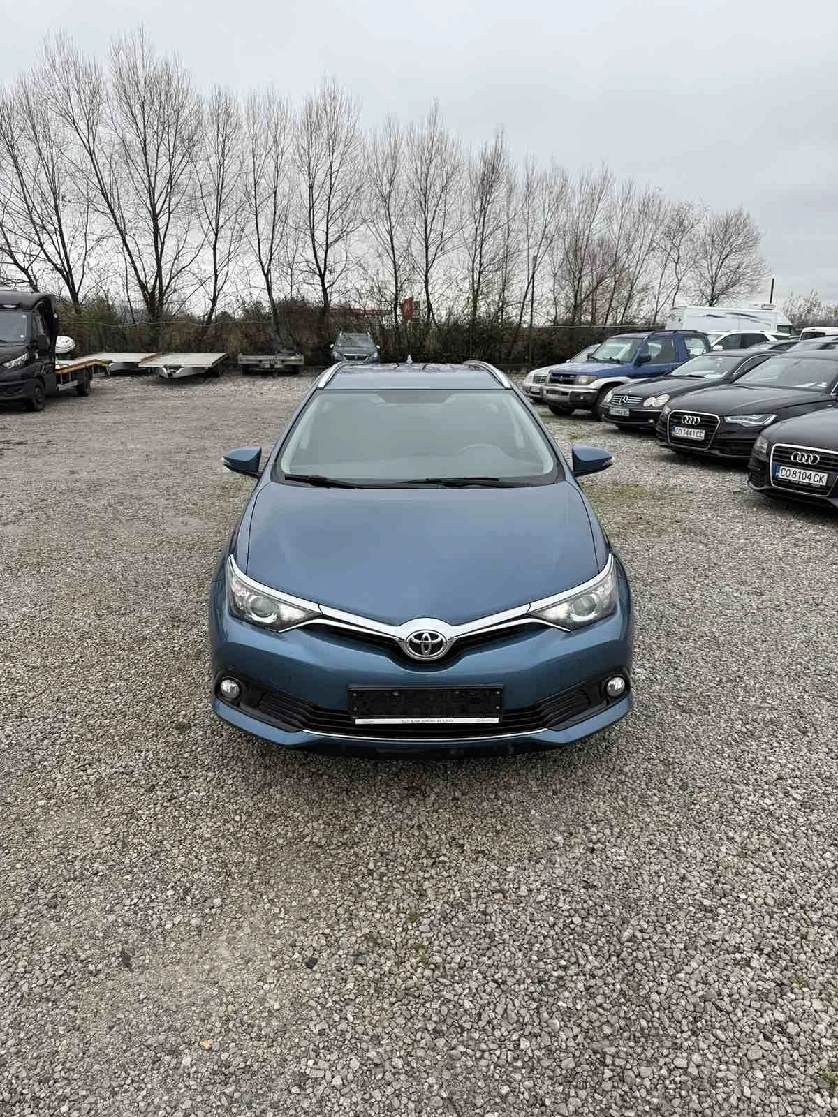 Toyota Auris 1.2 бензин ТОП СЪСТОЯНИЕ