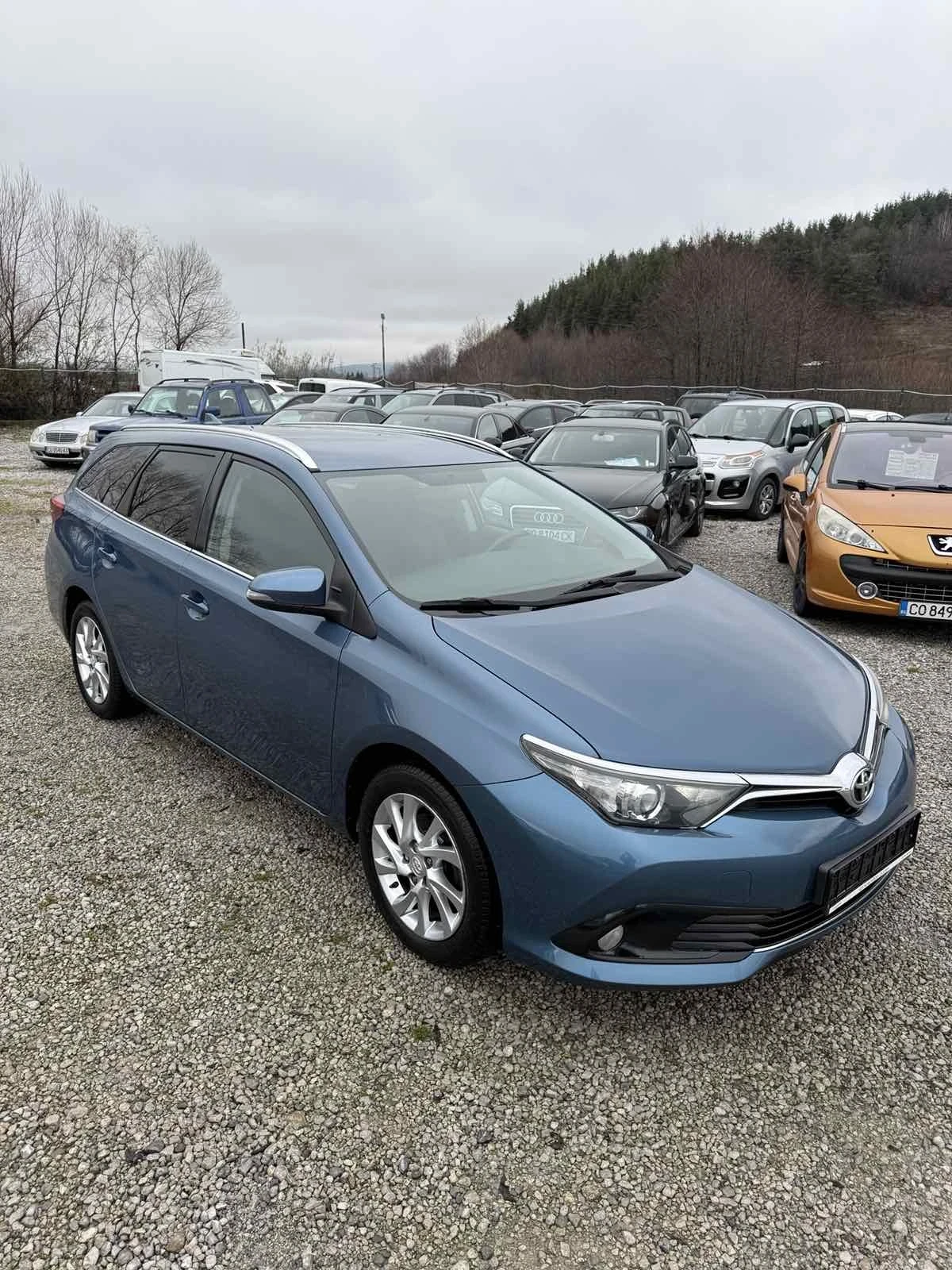 Toyota Auris 1.2 ������ ��� ��������� | Mobile.bg � ����������� 2