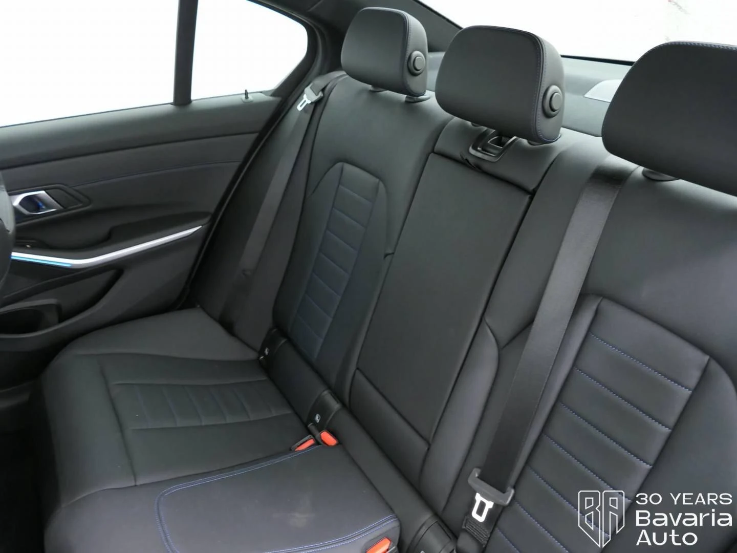 BMW 330 i xDrive Sportautomatic | Mobile.bg � ����������� 8