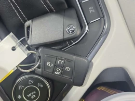 VW Tiguan * HIGHLINE * R-LINE * CARFAX * Бeз инциднети * , снимка 10