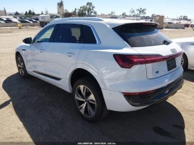 Audi Q8 E-Tron Premium Plus Quattro, снимка 3