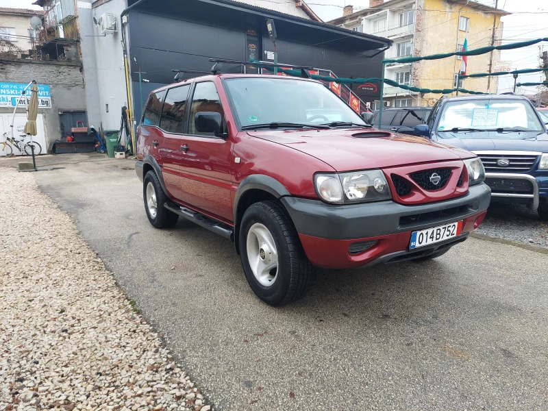 Nissan Terrano 2.4i-118.kc-7-МЕСТЕН ТОП СЪСТОЯНИЕ, снимка 1 - Автомобили и джипове - 48315073